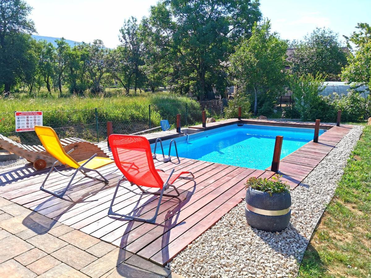 Sinac Holiday Home Melani מראה חיצוני תמונה
